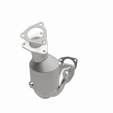 Load image into Gallery viewer, Magnaflow 2017 Q7 V6 3 OEM Underbody Direct Fit Converter