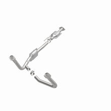 Load image into Gallery viewer, MagnaFlow Conv DF 96-97 Ford Aerostar 4.0L