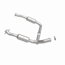 Load image into Gallery viewer, MagnaFlow Conv DF Ford/Mercury 06-10 Explorer/Mountaineer/ 07-10 Explorer SportTrac 4.0L Y-Pipe Assy