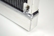 Load image into Gallery viewer, CSF 06-10 Hummer H3/H3T 3.5L/3.7L/5.3L Radiator